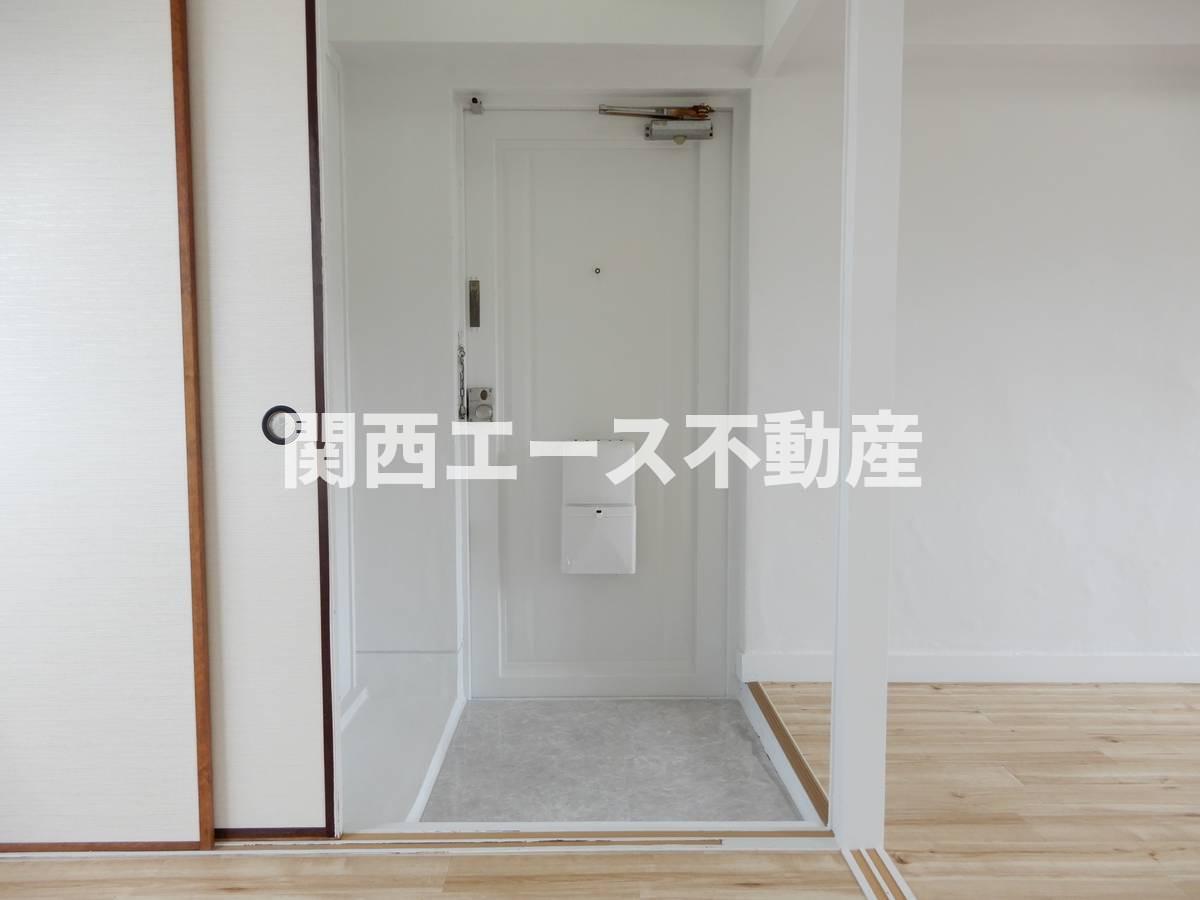 ビレッジハウス鳥居本の玄関写真