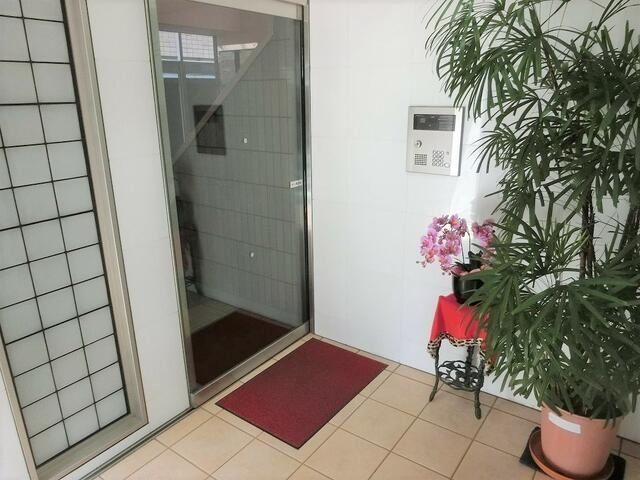 エントランス　エントランス