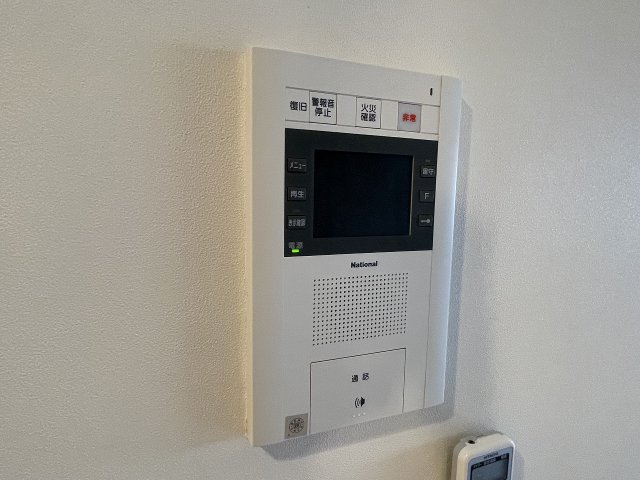 セキュリティ　TVモニター付きインターホンです