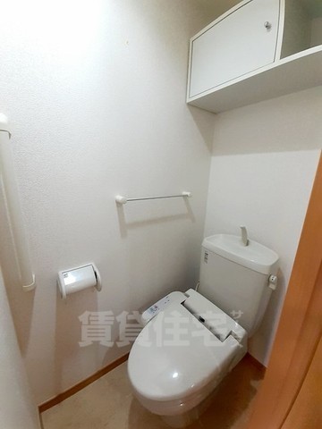 山陽電鉄本線 藤江駅 徒歩1分 3階建 築18年のトイレ写真