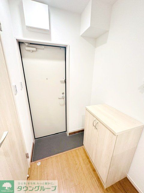 MELDIA高座渋谷IVの玄関写真