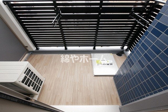 バルコニー　陽当たり良好なバルコニーです