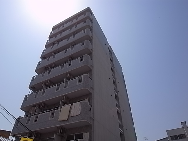 ハイツ湊川の外観写真