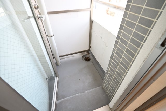 都営新宿線 曙橋駅 徒歩4分 10階建 築25年の内装写真