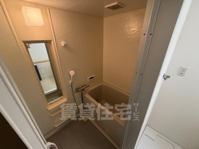 日商岩井第4緑地公園マンションの風呂写真