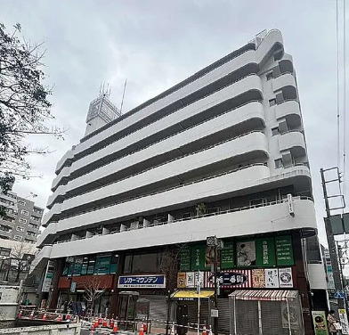 ＪＲ京浜東北線 桜木町駅 徒歩6分 8階建 築42年の内装写真