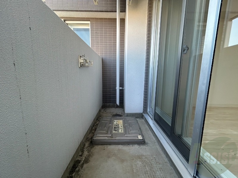 バルコニー　バルコニーが付いていますので一息ついてみてはいかがですか。