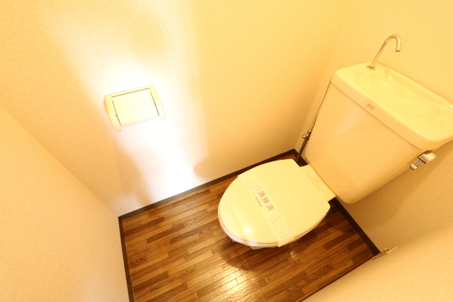 トイレ　☆バス・トイレ別☆