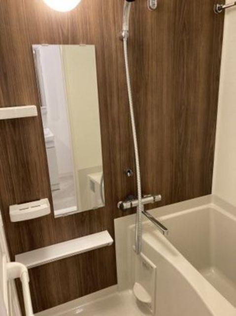 クレヴィスタ四ツ木の風呂写真
