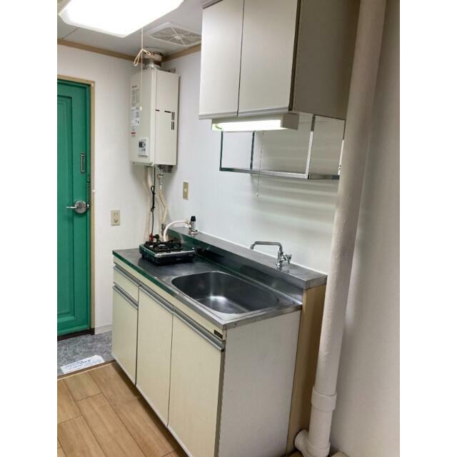 キッチン　※別部屋写真参照