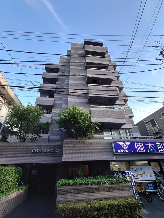 グランソロの外観写真