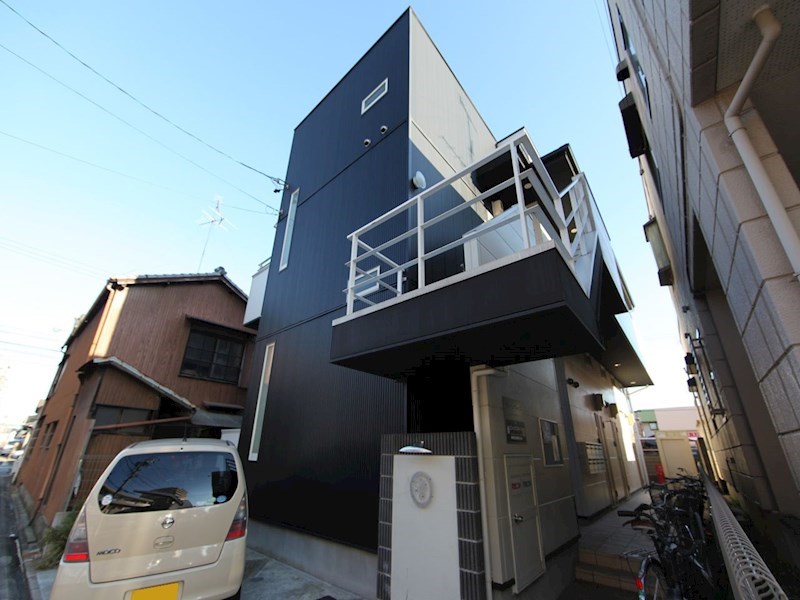 建物外観　外観　デザイナーズ　光インターネット無料