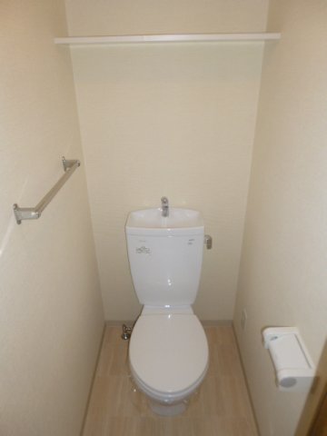 ルミエール山中のトイレ写真