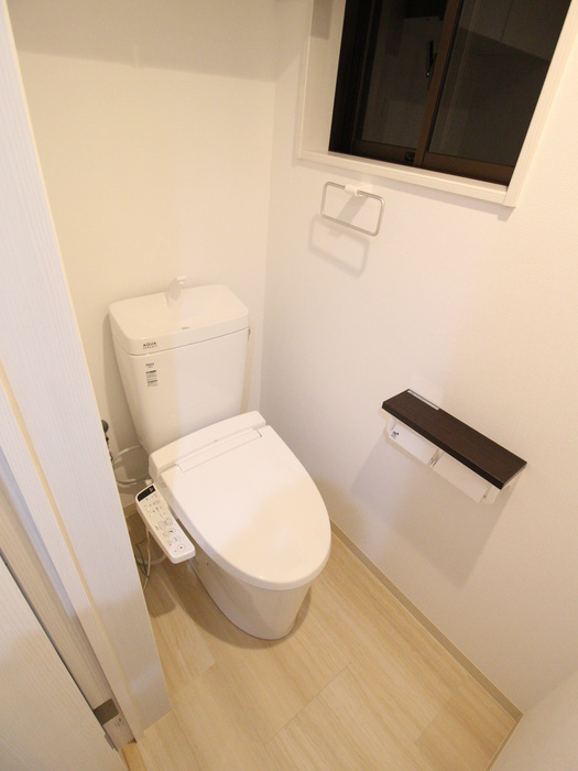 相国寺門前町貸家のトイレ写真