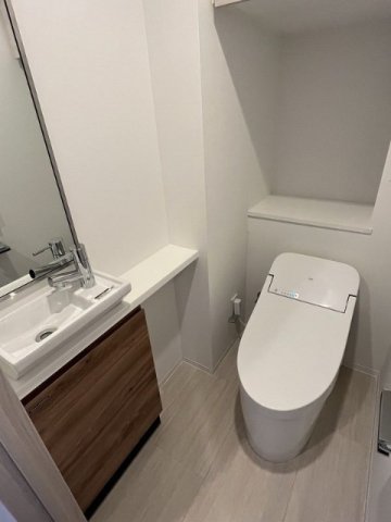 トイレ　ゆったりとした空間のトイレです