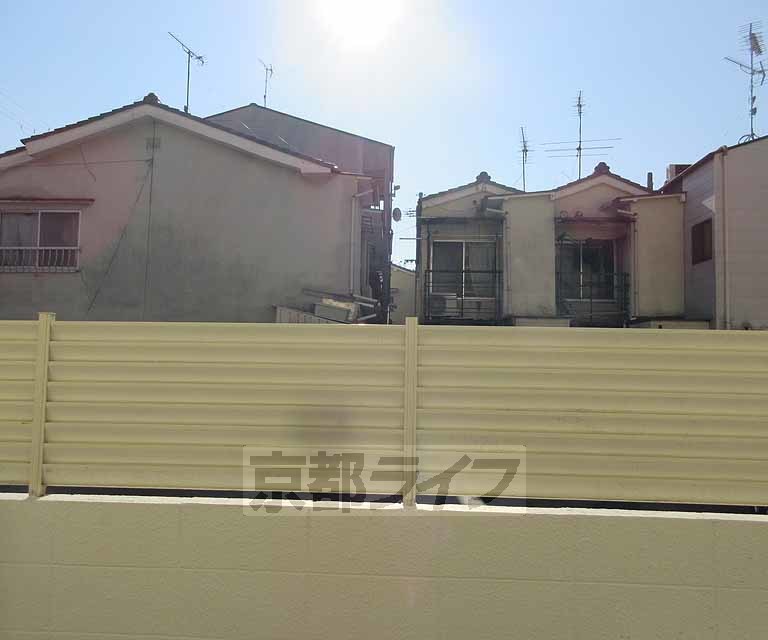 眺望　閑静な住宅街です。