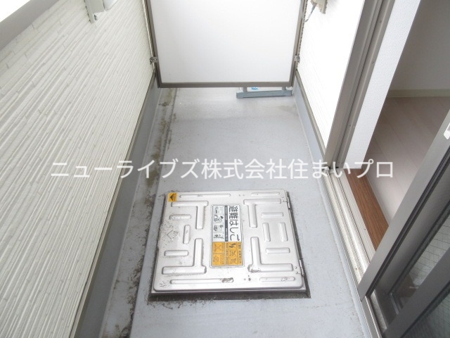 京阪本線 萱島駅 徒歩10分 3階建 築8年の内装写真