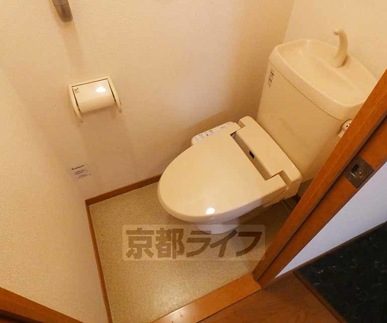 レオパレス石田森南のトイレ写真