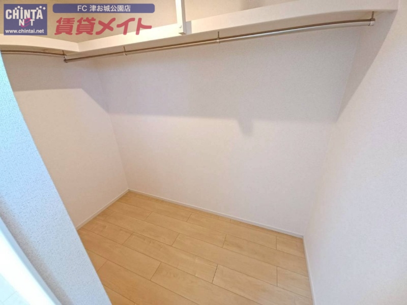 収納　同型画像参考