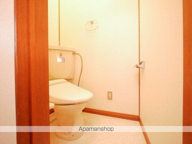 地下鉄東豊線 豊平公園駅 徒歩11分 2階建 築31年のトイレ写真