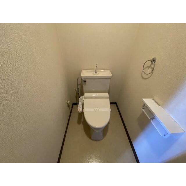 トイレ　※別部屋参考写真