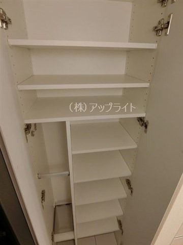 その他設備　シューズボックス