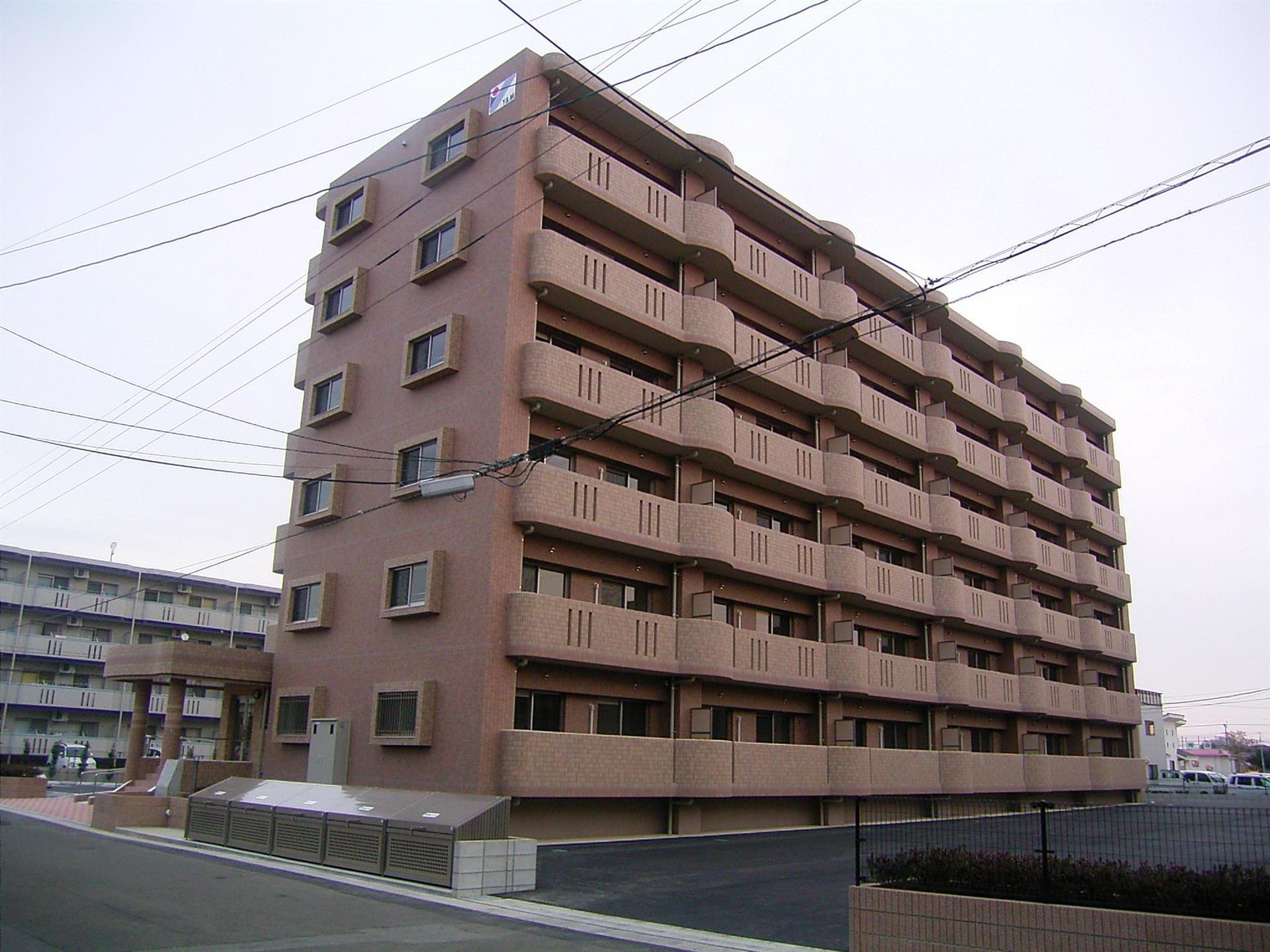 建物外観　外観南側