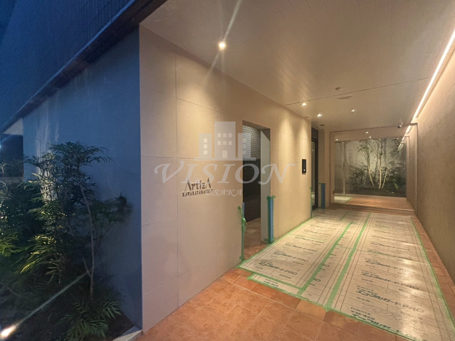地下鉄長堀鶴見緑地線 松屋町駅 徒歩8分 14階建 築1年の外観写真