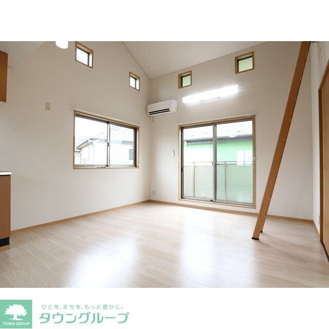 サンビューハイツの居間写真
