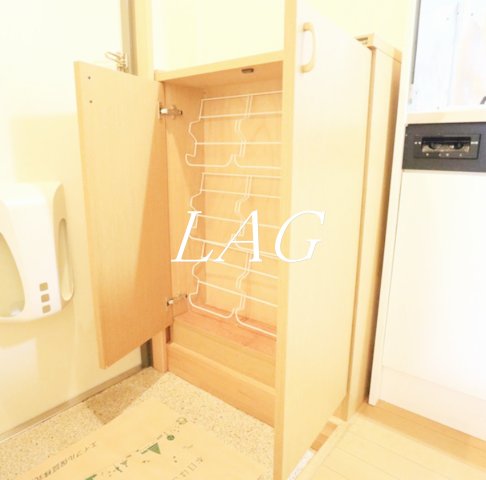 玄関　玄関です。