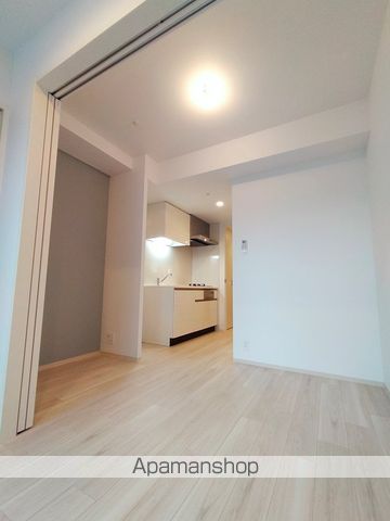 コンフォリア・リヴ南森町Qの内装写真