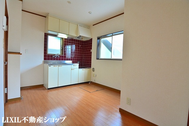居室・リビング　５．５帖のダイニングキッチンです。