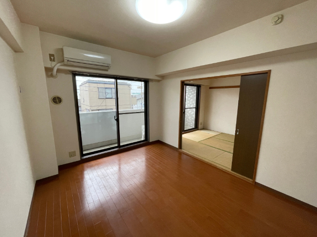 居室・リビング　※同タイプ別部屋参考写真