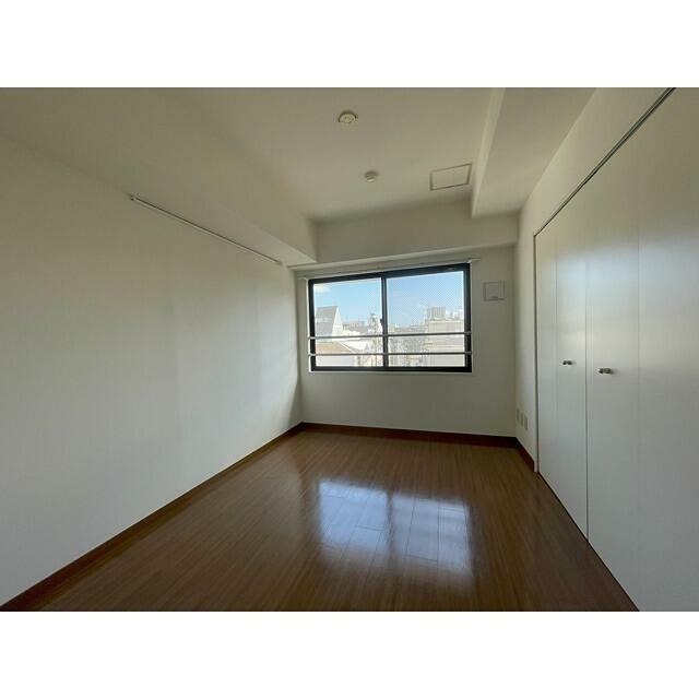 中川フラッツの居間写真