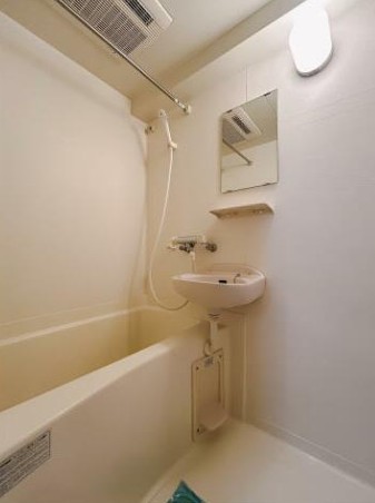 バス・シャワールーム　※別部屋参考写真※