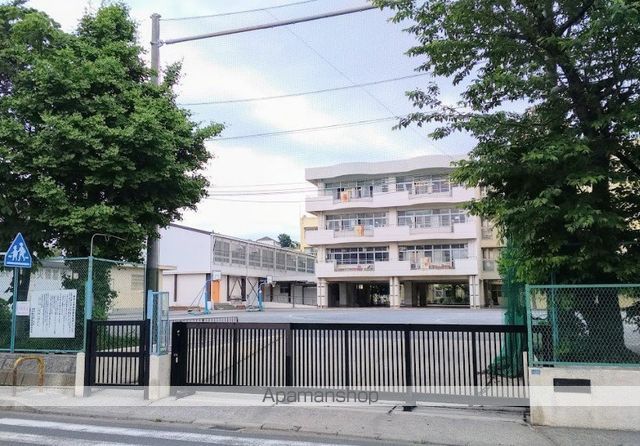 小学校　横浜市立駒林小学校（小学校）まで1027m