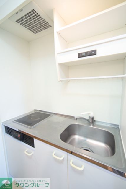 キッチン　※写真は同タイプ住戸です。