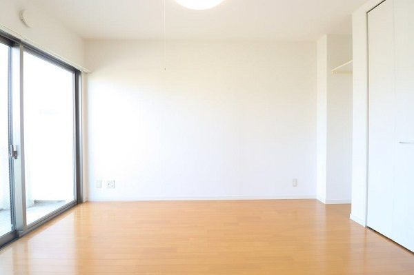 その他部屋・スペース　※反転タイプの写真です
