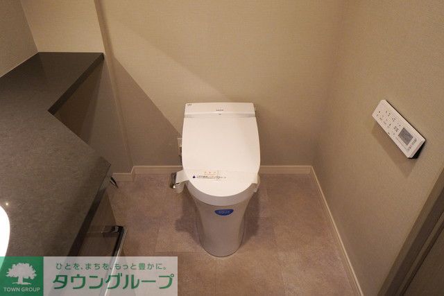 トイレ　※写真は同タイプ住戸です。