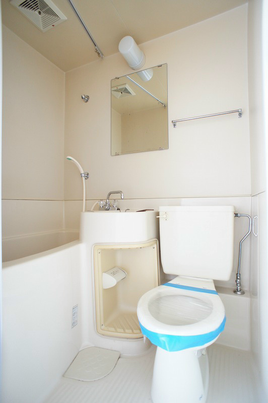 バス・シャワールーム　水回りが一か所にまとまっているのでお掃除も楽々。