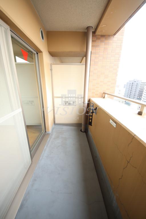 地下鉄御堂筋線 江坂駅 徒歩5分 13階建 築25年の内装写真