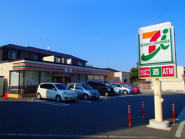 コンビニ　セブンイレブン町田鶴川団地店（コンビニ）まで492m