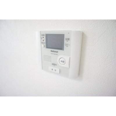 セキュリティ　防犯面に配慮したＴＶモニターホン付きです！