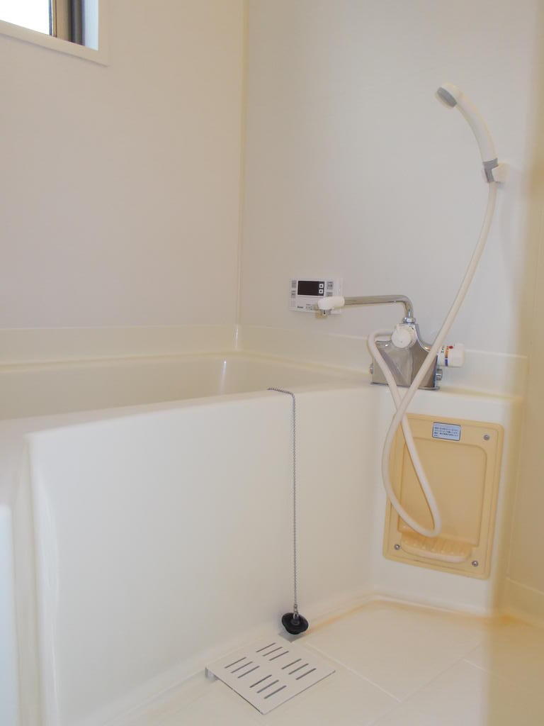 バス・シャワールーム　追い焚き機能付き