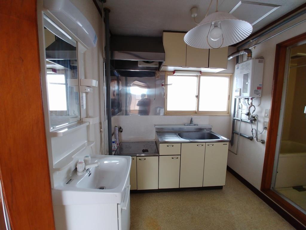 キッチン　キッチン