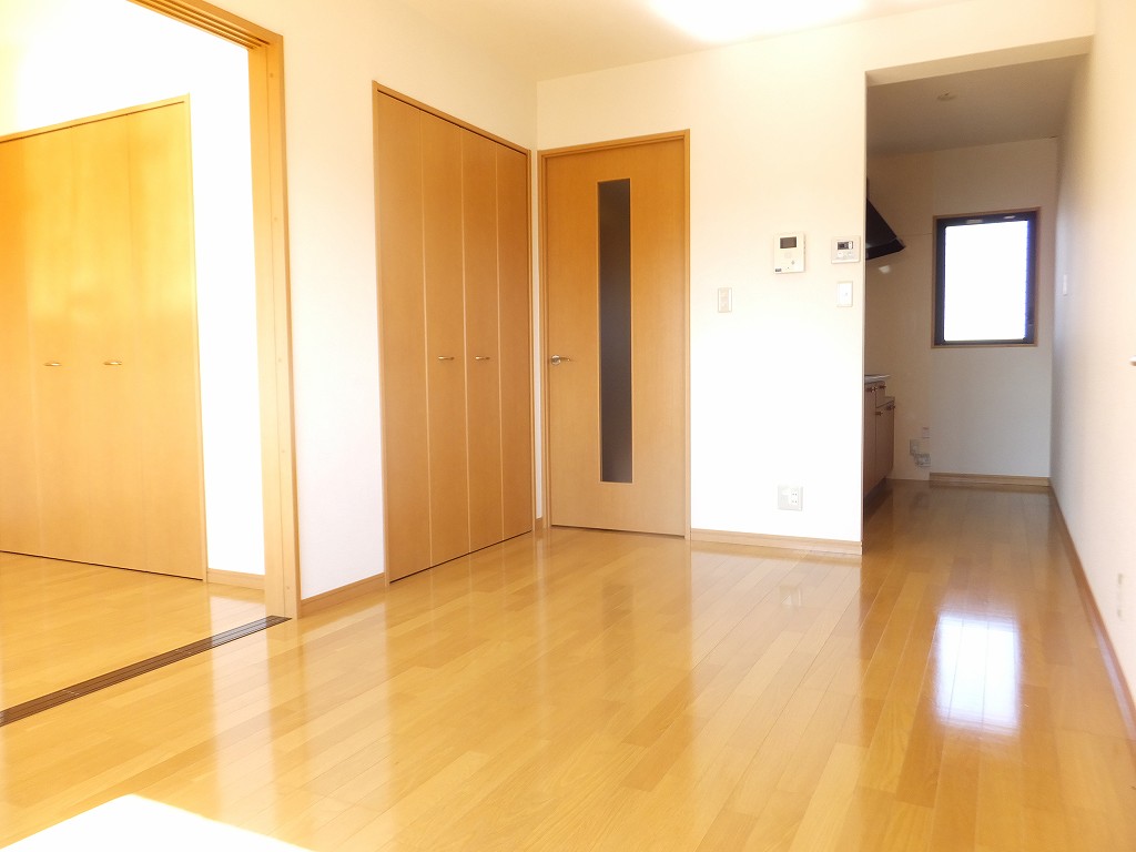 居室・リビング　☆ＬＤＫ１０帖☆