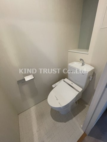 トイレ　清潔感のあるトイレです