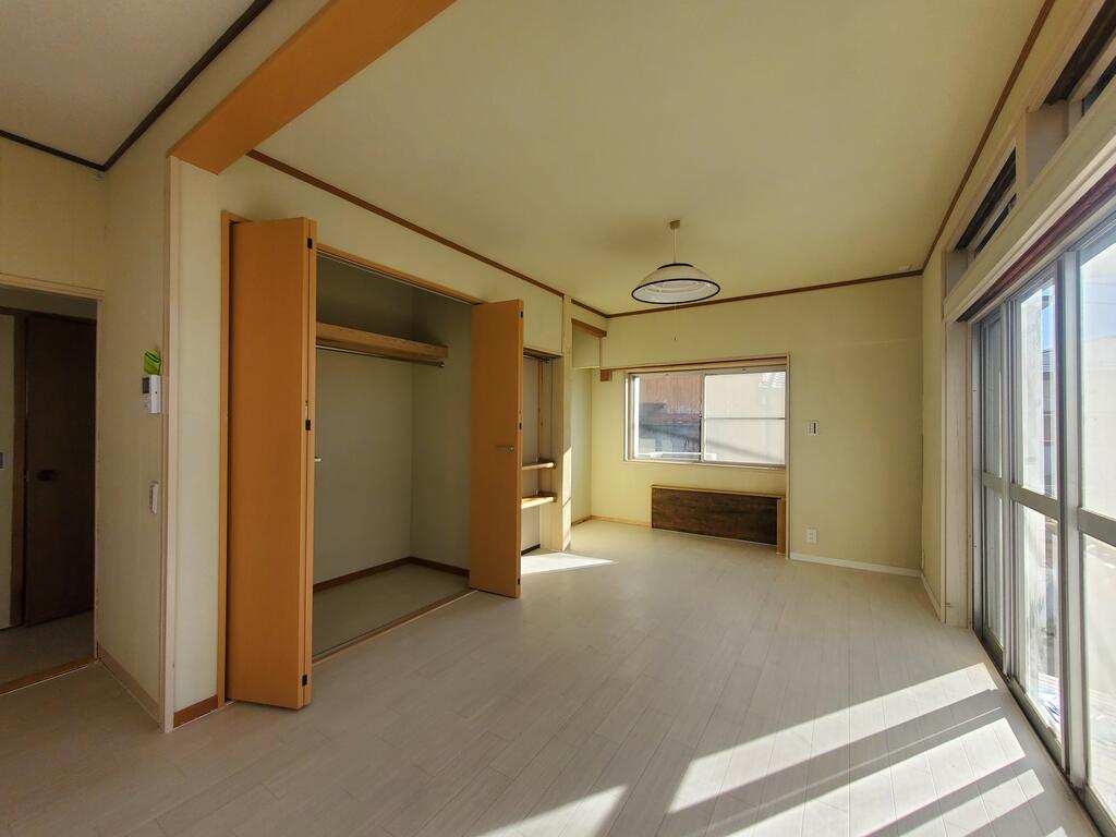 助川町5丁目一戸建の内装写真