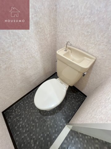 トイレ　落ち着いたトイレです