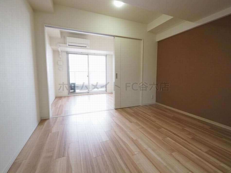 居室・リビング　スプランディッド淀屋橋DUE